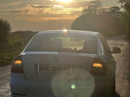 Білий Шкода Октавія, об'ємом двигуна 1.6 л та пробігом 350 тис. км за 7253 $, фото 1 на Automoto.ua