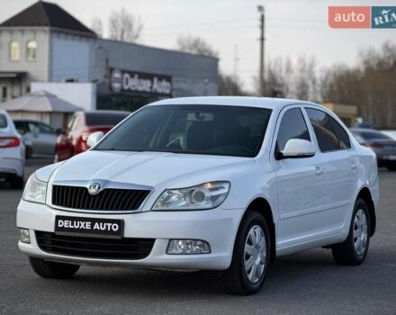 Белый Шкода Октавия, объемом двигателя 1.6 л и пробегом 262 тыс. км за 8200 $, фото 1 на Automoto.ua