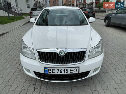 Шкода Октавія 2011 у Івано-Франківську на Automoto.ua Білий Шкода Октавія, об'ємом двигуна 1.8 л та пробігом 195 тис. км за 6300 $, фото 1 на Automoto.ua