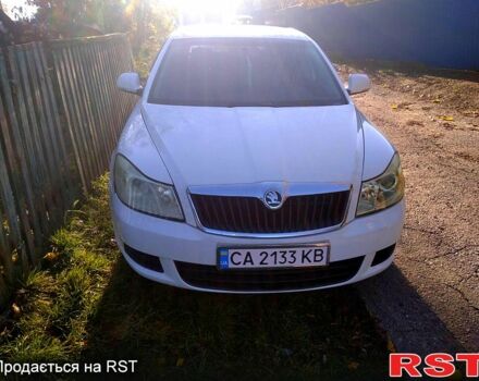 Белый Шкода Октавия, объемом двигателя 1.6 л и пробегом 283 тыс. км за 5800 $, фото 1 на Automoto.ua