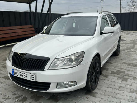 Белый Шкода Октавия, объемом двигателя 1.97 л и пробегом 286 тыс. км за 7999 $, фото 1 на Automoto.ua