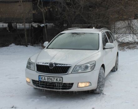 Белый Шкода Октавия, объемом двигателя 1.6 л и пробегом 295 тыс. км за 7500 $, фото 1 на Automoto.ua