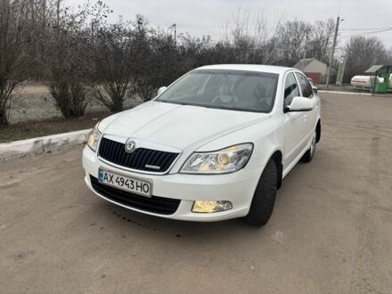 Белый Шкода Октавия, объемом двигателя 1.2 л и пробегом 215 тыс. км за 6700 $, фото 1 на Automoto.ua