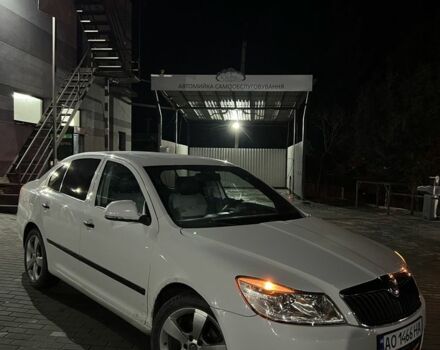 Белый Шкода Октавия, объемом двигателя 1.6 л и пробегом 223 тыс. км за 6700 $, фото 1 на Automoto.ua