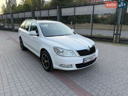 Білий Шкода Октавія, об'ємом двигуна 1.6 л та пробігом 250 тис. км за 6999 $, фото 1 на Automoto.ua