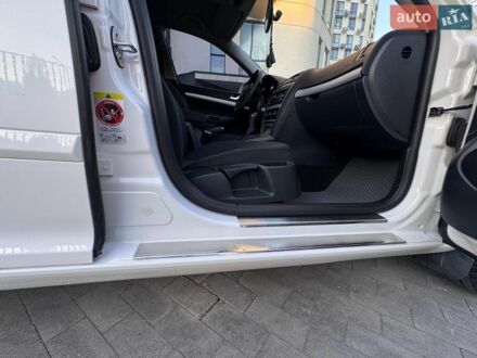 Білий Шкода Октавія, об'ємом двигуна 1.6 л та пробігом 244 тис. км за 8300 $, фото 1 на Automoto.ua