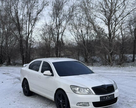 Білий Шкода Октавія, об'ємом двигуна 1.78 л та пробігом 248 тис. км за 6900 $, фото 1 на Automoto.ua