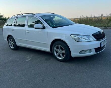 Белый Шкода Октавия, объемом двигателя 1.6 л и пробегом 339 тыс. км за 7600 $, фото 1 на Automoto.ua