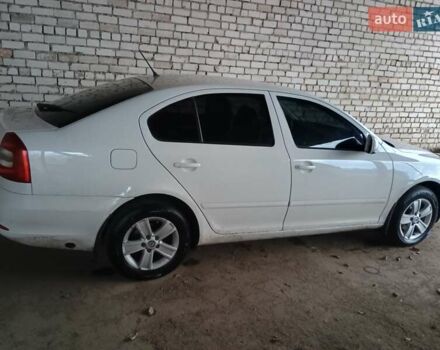 Белый Шкода Октавия, объемом двигателя 1.6 л и пробегом 195 тыс. км за 6700 $, фото 1 на Automoto.ua