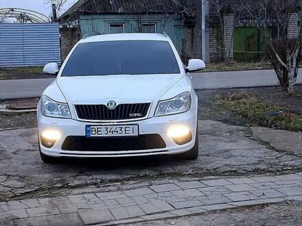 Білий Шкода Октавія, об'ємом двигуна 2 л та пробігом 290 тис. км за 10500 $, фото 1 на Automoto.ua