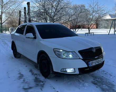 Белый Шкода Октавия, объемом двигателя 1.6 л и пробегом 280 тыс. км за 5900 $, фото 1 на Automoto.ua