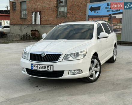 Белый Шкода Октавия, объемом двигателя 1.8 л и пробегом 266 тыс. км за 7800 $, фото 1 на Automoto.ua