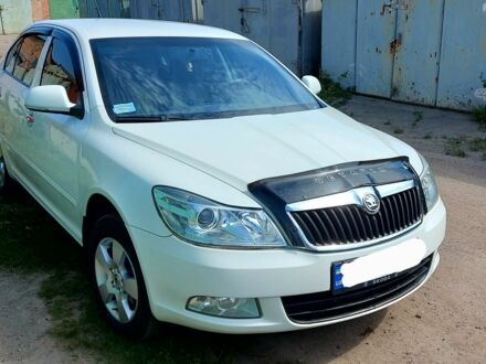 Шкода Октавия 2011 в Виннице на Automoto.ua Белый Шкода Октавия, объемом двигателя 1.8 л и пробегом 183 тыс. км за 8000 $, фото 1 на Automoto.ua