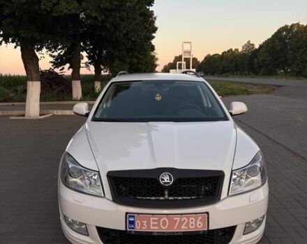 Білий Шкода Октавія, об'ємом двигуна 1.8 л та пробігом 190 тис. км за 7700 $, фото 1 на Automoto.ua