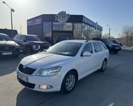 Белый Шкода Октавия, объемом двигателя 1.6 л и пробегом 254 тыс. км за 7000 $, фото 1 на Automoto.ua