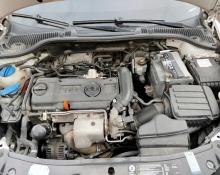 Белый Шкода Октавия, объемом двигателя 1.4 л и пробегом 259 тыс. км за 7400 $, фото 1 на Automoto.ua