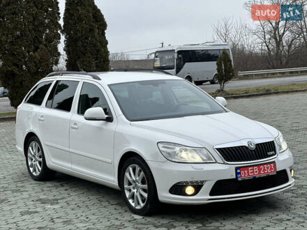 Шкода Октавія 2012 у Дубно на Automoto.ua Білий Шкода Октавія, об'ємом двигуна 2 л та пробігом 237 тис. км за 10999 $, фото 1 на Automoto.ua