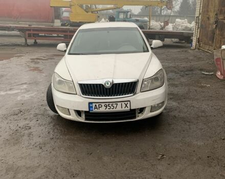 Белый Шкода Октавия, объемом двигателя 1.6 л и пробегом 266 тыс. км за 4700 $, фото 1 на Automoto.ua