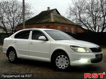 Білий Шкода Октавія, об'ємом двигуна 1.6 л та пробігом 170 тис. км за 7450 $, фото 1 на Automoto.ua