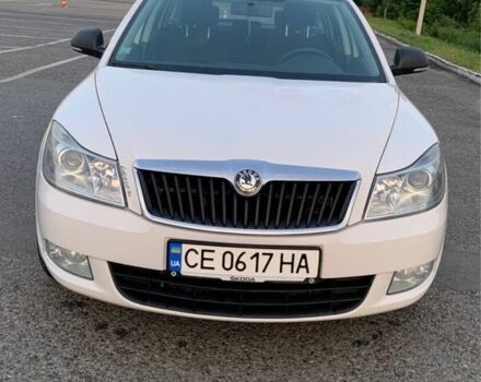 Белый Шкода Октавия, объемом двигателя 1.6 л и пробегом 306 тыс. км за 7600 $, фото 1 на Automoto.ua
