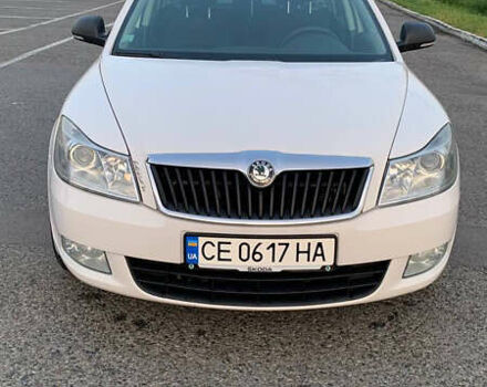 Білий Шкода Октавія, об'ємом двигуна 1.6 л та пробігом 310 тис. км за 7600 $, фото 1 на Automoto.ua
