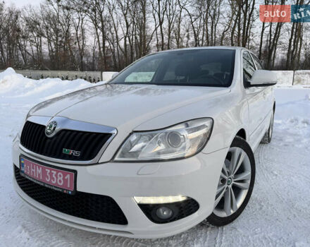 Білий Шкода Октавія, об'ємом двигуна 1.98 л та пробігом 177 тис. км за 10950 $, фото 1 на Automoto.ua