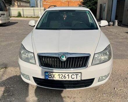 Белый Шкода Октавия, объемом двигателя 1.6 л и пробегом 299 тыс. км за 6299 $, фото 1 на Automoto.ua