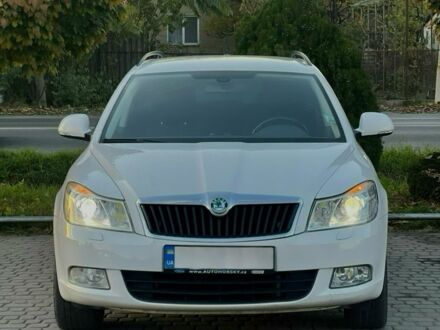 Білий Шкода Октавія, об'ємом двигуна 1.6 л та пробігом 288 тис. км за 7749 $, фото 1 на Automoto.ua