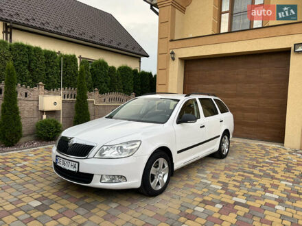 Шкода Октавія 2012 у Чернівцях на Automoto.ua Білий Шкода Октавія, об'ємом двигуна 1.6 л та пробігом 302 тис. км за 7999 $, фото 1 на Automoto.ua