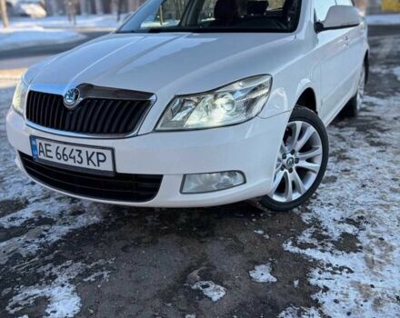 Білий Шкода Октавія, об'ємом двигуна 1.8 л та пробігом 171 тис. км за 7550 $, фото 1 на Automoto.ua