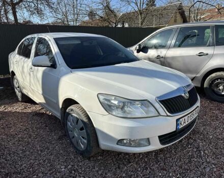 Белый Шкода Октавия, объемом двигателя 1.6 л и пробегом 170 тыс. км за 5900 $, фото 1 на Automoto.ua