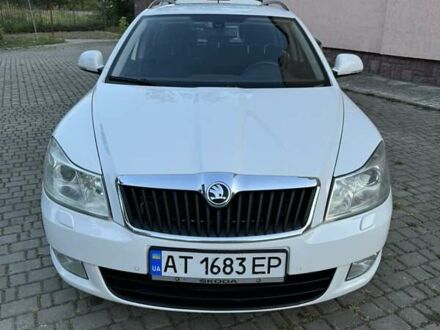 Білий Шкода Октавія, об'ємом двигуна 1.97 л та пробігом 312 тис. км за 9800 $, фото 1 на Automoto.ua