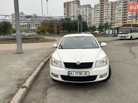 Белый Шкода Октавия, объемом двигателя 1.9 л и пробегом 306 тыс. км за 6600 $, фото 1 на Automoto.ua