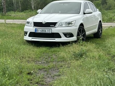 Белый Шкода Октавия, объемом двигателя 1.9 л и пробегом 260 тыс. км за 9000 $, фото 1 на Automoto.ua