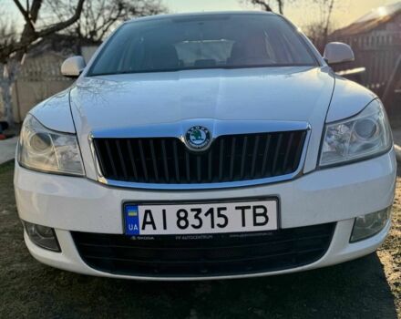 Белый Шкода Октавия, объемом двигателя 1.6 л и пробегом 290 тыс. км за 6800 $, фото 1 на Automoto.ua