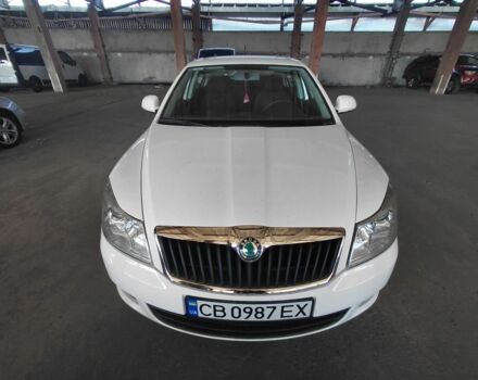 Белый Шкода Октавия, объемом двигателя 1.6 л и пробегом 243 тыс. км за 6500 $, фото 1 на Automoto.ua