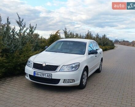 Белый Шкода Октавия, объемом двигателя 1.4 л и пробегом 207 тыс. км за 7650 $, фото 1 на Automoto.ua