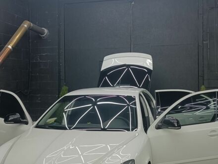 Белый Шкода Октавия, объемом двигателя 1.8 л и пробегом 214 тыс. км за 7800 $, фото 1 на Automoto.ua