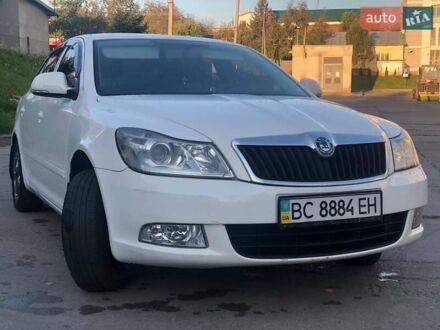 Шкода Октавия 2012 в Львове на Automoto.ua Белый Шкода Октавия, объемом двигателя 1.8 л и пробегом 192 тыс. км за 9700 $, фото 1 на Automoto.ua