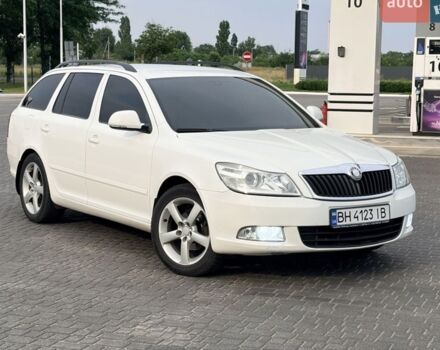 Белый Шкода Октавия, объемом двигателя 1.2 л и пробегом 204 тыс. км за 6700 $, фото 1 на Automoto.ua