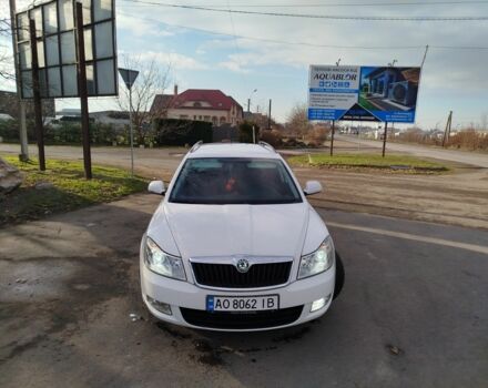 Белый Шкода Октавия, объемом двигателя 1.6 л и пробегом 380 тыс. км за 7600 $, фото 1 на Automoto.ua