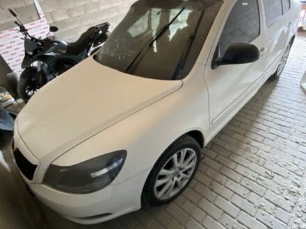 Белый Шкода Октавия, объемом двигателя 0 л и пробегом 312 тыс. км за 3500 $, фото 1 на Automoto.ua