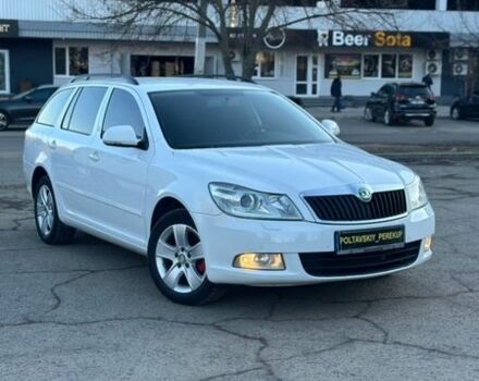 Белый Шкода Октавия, объемом двигателя 1.6 л и пробегом 214 тыс. км за 8500 $, фото 1 на Automoto.ua