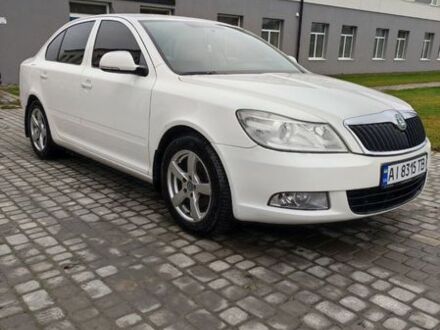 Білий Шкода Октавія, об'ємом двигуна 1.6 л та пробігом 286 тис. км за 7000 $, фото 1 на Automoto.ua