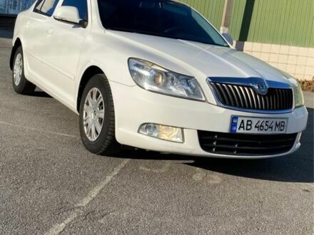 Белый Шкода Октавия, объемом двигателя 1.2 л и пробегом 260 тыс. км за 8500 $, фото 1 на Automoto.ua