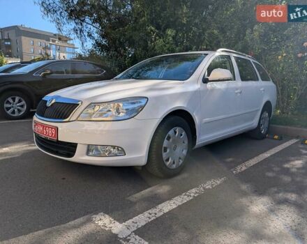 Білий Шкода Октавія, об'ємом двигуна 1.4 л та пробігом 224 тис. км за 7300 $, фото 1 на Automoto.ua