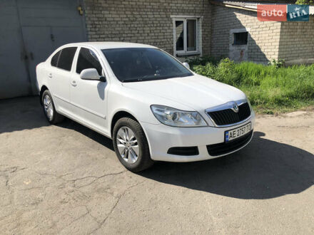 Шкода Октавія 2012 у Павлограде на Automoto.ua Білий Шкода Октавія, об'ємом двигуна 1.9 л та пробігом 270 тис. км за 9200 $, фото 1 на Automoto.ua