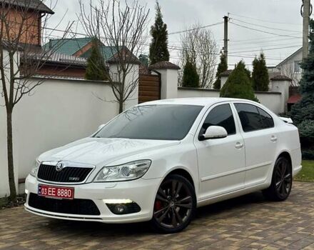 Білий Шкода Октавія, об'ємом двигуна 2 л та пробігом 239 тис. км за 12950 $, фото 1 на Automoto.ua