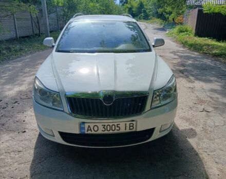Білий Шкода Октавія, об'ємом двигуна 1.6 л та пробігом 270 тис. км за 6150 $, фото 1 на Automoto.ua