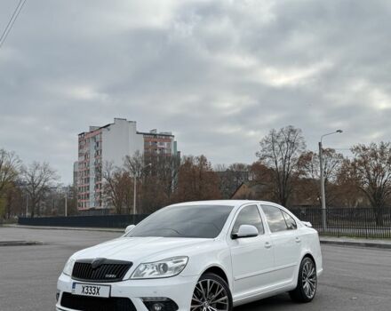 Білий Шкода Октавія, об'ємом двигуна 2 л та пробігом 202 тис. км за 11200 $, фото 1 на Automoto.ua